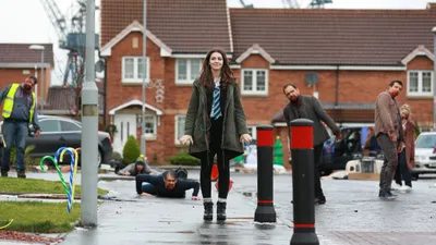 Anna ve Kıyamet izle